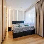 Luxury 3-room By The *