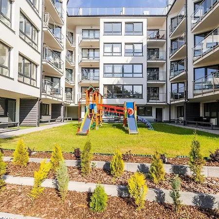 Apartament Luxury 3-room By The *