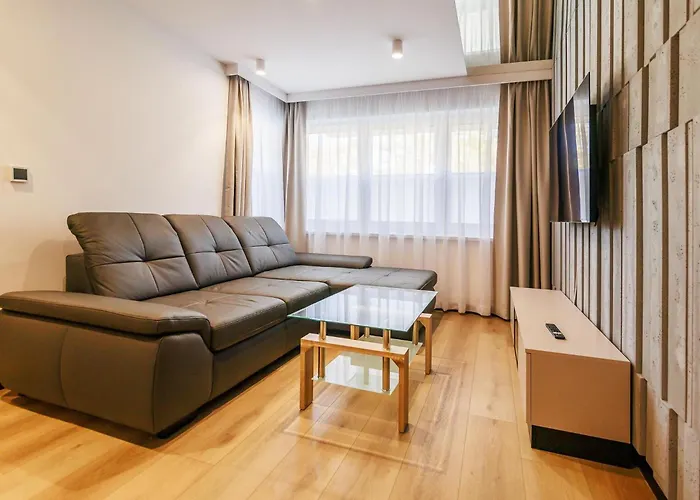Apartament Luxury 3-room By The
