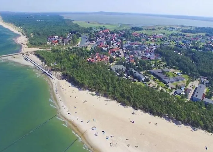 Luxury 3-room By The Apartament